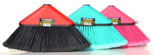 scopa-c-la-regina-nuova-s-m-art-130